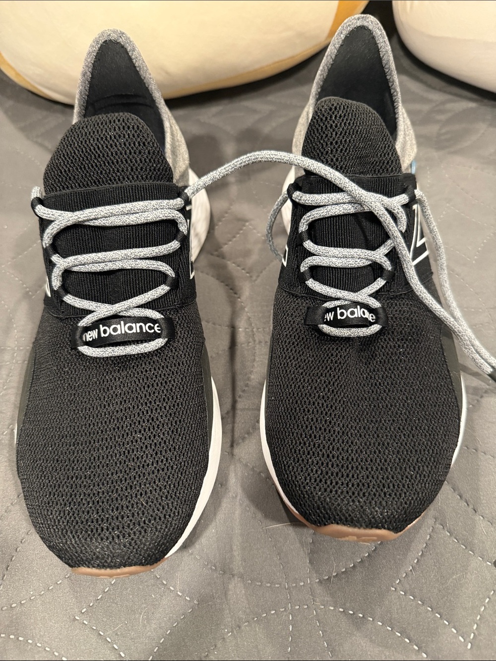 New Balance Women’s Roav size 10